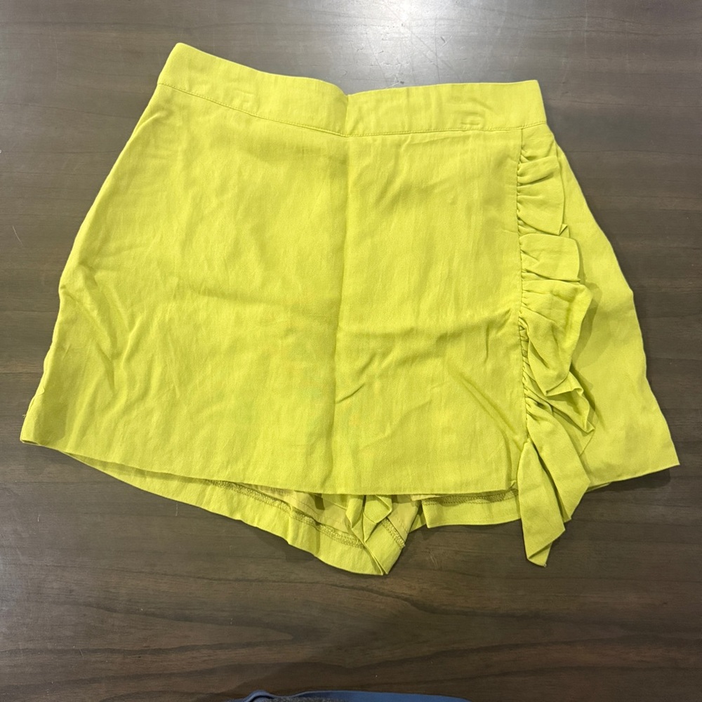 DO+BE Kiwi Skort